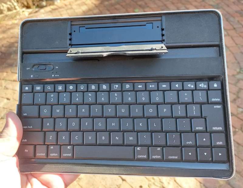 Aluminium Cased Milex Universal Bluetooth Keyboard for Apple, Android and Windows Tablets
