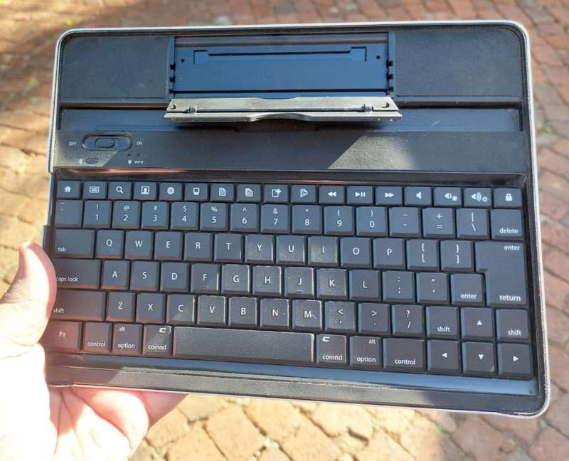 Aluminium Cased Milex Universal Bluetooth Keyboard for Apple, Android and Windows Tablets