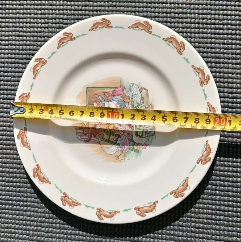 Bunnykins Royal Doulton Naughty Bunnies Plate Design 1936 Backmark 1968-1975
