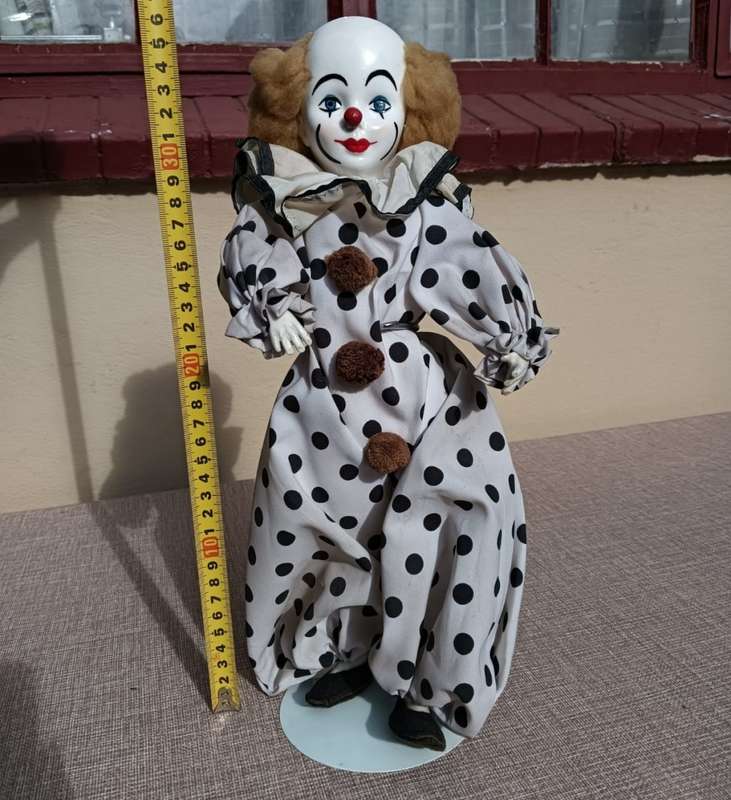Boswell Wilkie Circus `Bimbo` the Birthday Porcelain Clown Made Mrt 1983 in Taiwan No 349 of 500