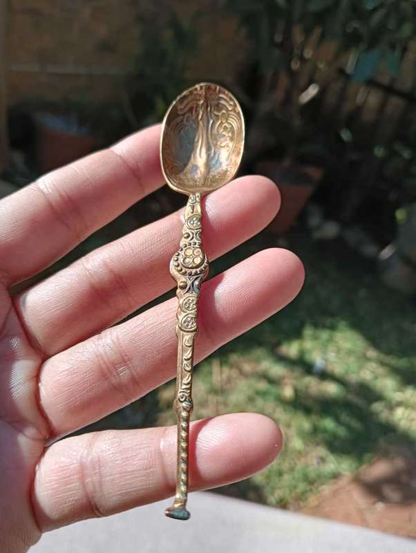 Lot of 18 Vintage Spoons, Forks and Knives  Some Weird Ones