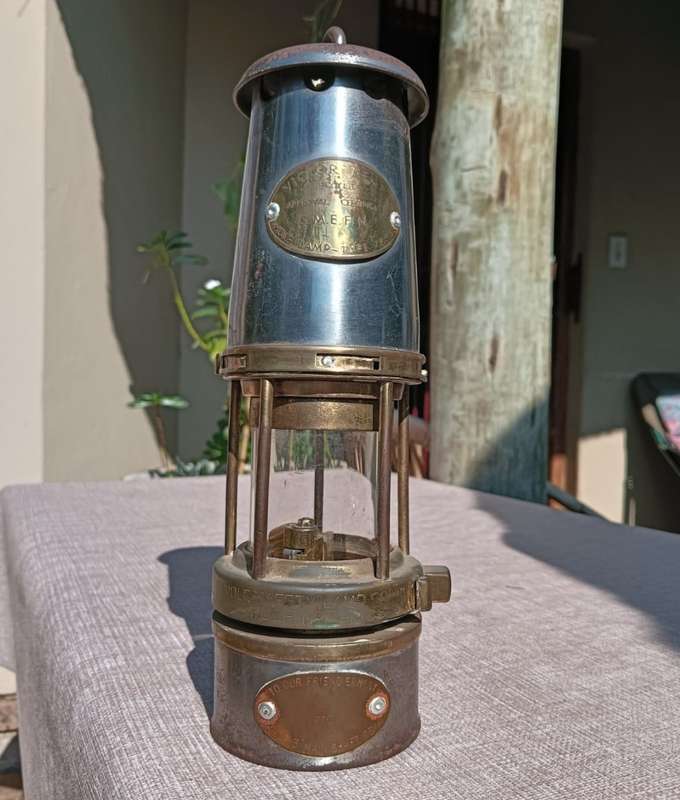 Amazing Antique Victor Kent UK The Wolf Safety Lamp No 7 Brass and Metal Miners Lamp in Very Good
