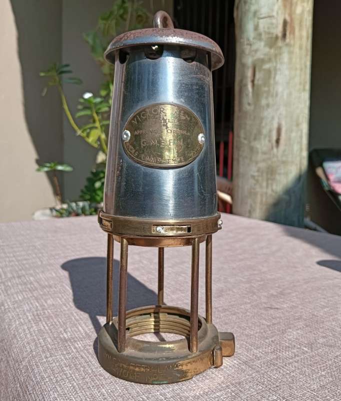 Amazing Antique Victor Kent UK The Wolf Safety Lamp No 7 Brass and Metal Miners Lamp in Very Good