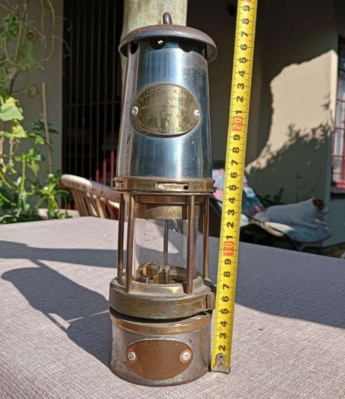 Amazing Antique Victor Kent UK The Wolf Safety Lamp No 7 Brass and Metal Miners Lamp in Very Good