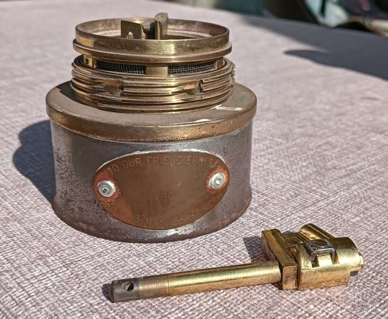 Amazing Antique Victor Kent UK The Wolf Safety Lamp No 7 Brass and Metal Miners Lamp in Very Good