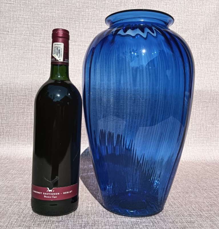 Awesome Entryway Centerpiece Anchor Hocking Cobalt Blue Ribbed Flower Vase