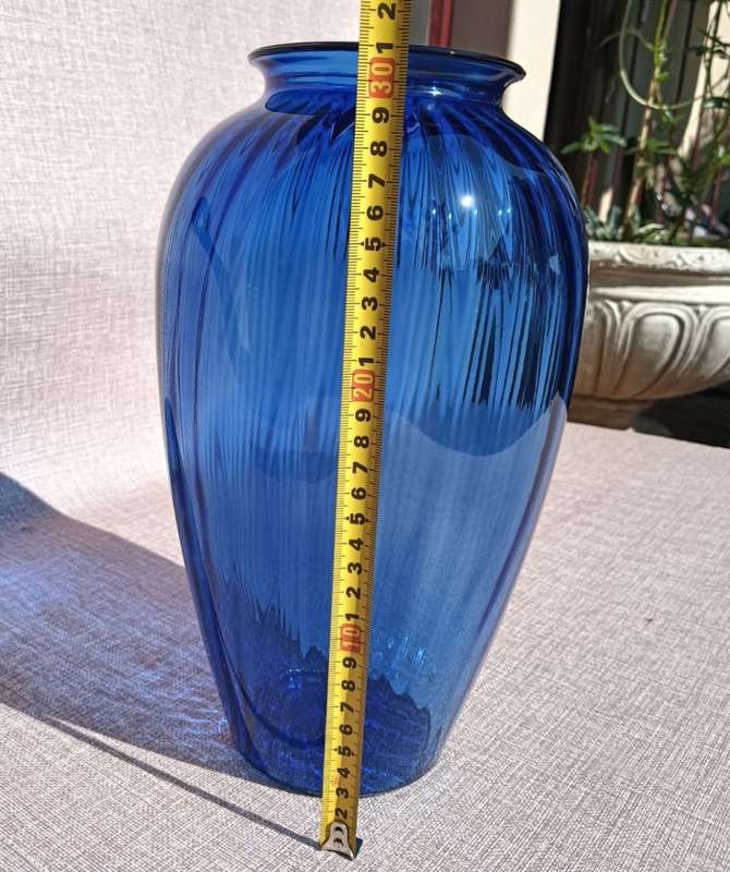 Awesome Entryway Centerpiece Anchor Hocking Cobalt Blue Ribbed Flower Vase