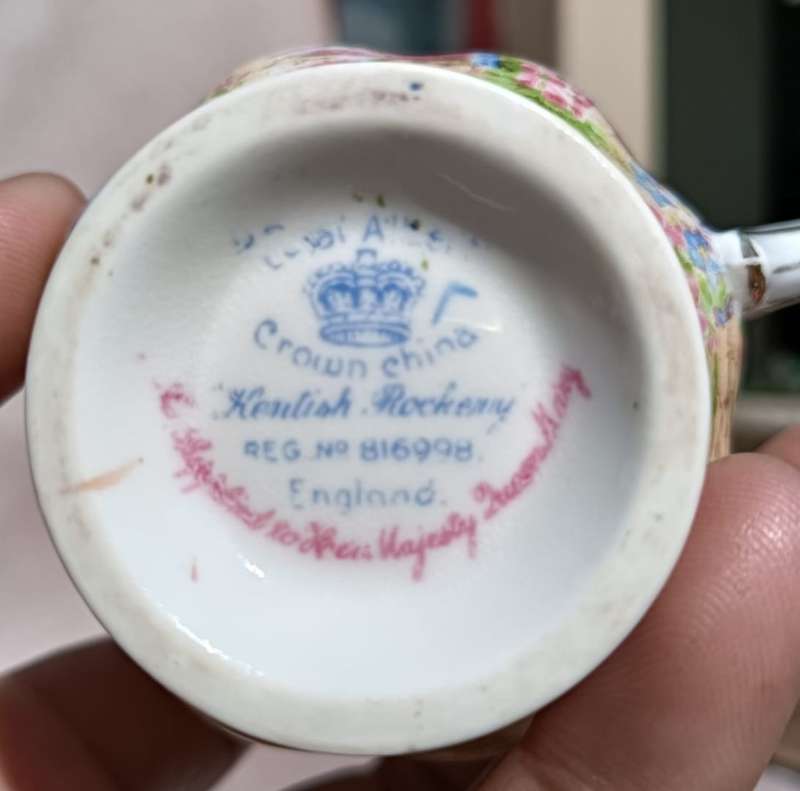 Supplied to Her Majesty Queen Mary Rare Royal Albert 1927-1935 Kentish Rockery Pattern Duo No 1 of 2