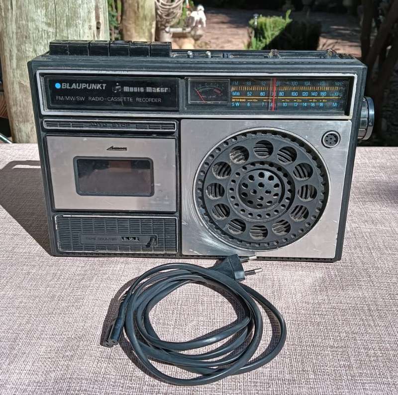 Vintage 1970S Blaupunkt (Crown - Tedelex) CSC 530-FW Portable Radio and Cassette Player Working