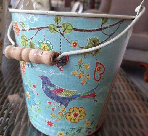 Decorative Tins Rustic