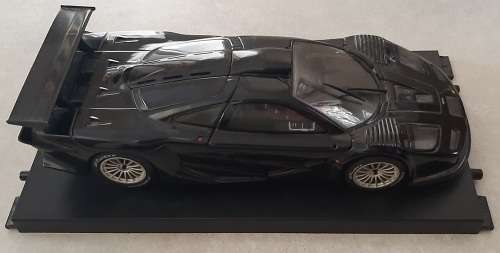 McLaren F1 GTR Road Car Long Tail UT Models 118 Scale