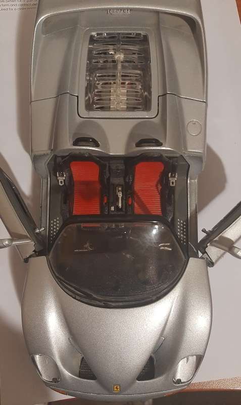 Bburago Ferrari F50 (1995) Model Car Die Cast MO 2212