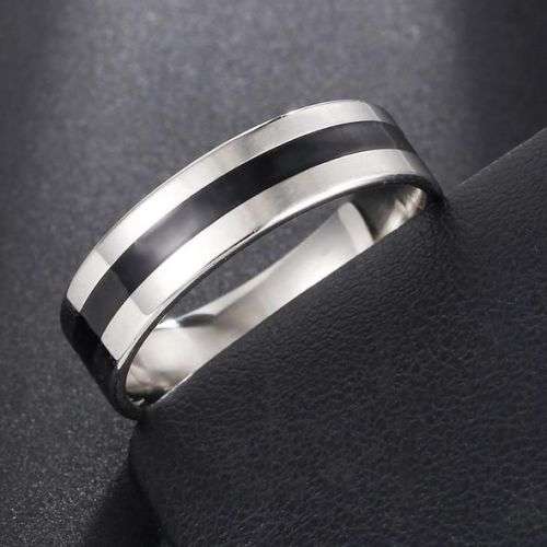 Exquisite Stainless Steel Blackand Silver Ring