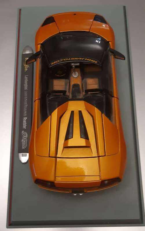 Maisto Lamborghini Murcielago  Roadster Playerz Convertible 1/18 Scale Diecast Model Car