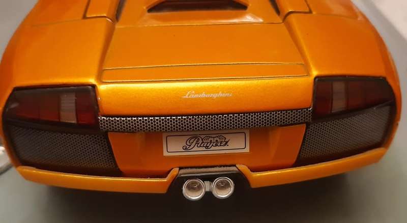 Maisto Lamborghini Murcielago  Roadster Playerz Convertible 1/18 Scale Diecast Model Car