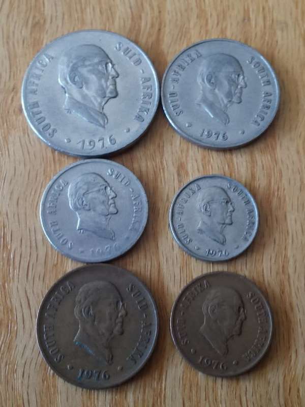 (1976 Fouche, bronz and nickel coins. 50c, 20c, 10c, 5c, 2c,1c. ) R30