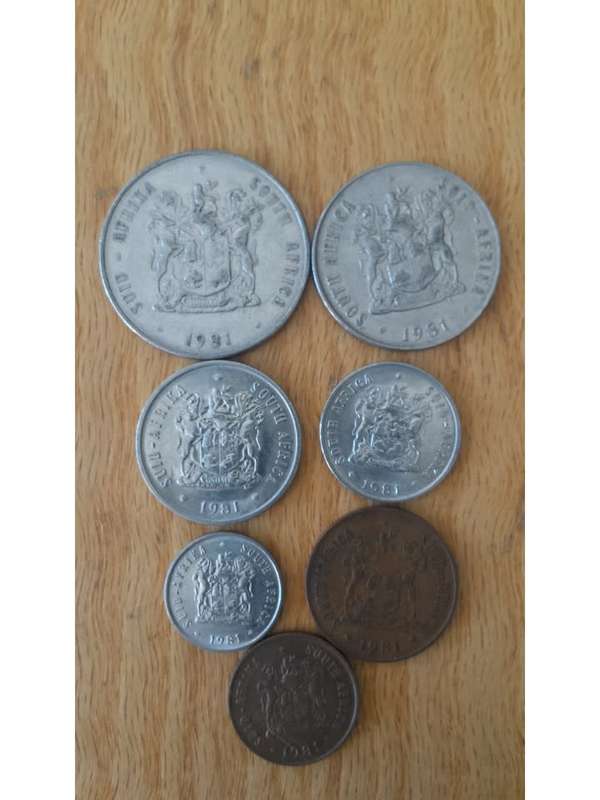(1981 Coat of Arms, bronze and nickel coins. 1c.2c.5c.10c.20c.50c.R1) R35