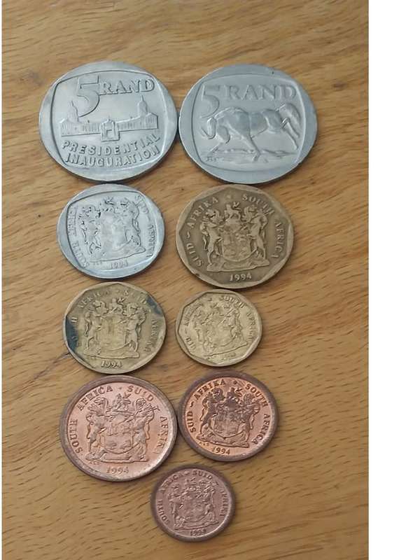 (1994 Coat of Arms, bronze, nickel, copper plated steel coins.1c.2c.5c.10c.20c.50c.R1.R5x2) R100