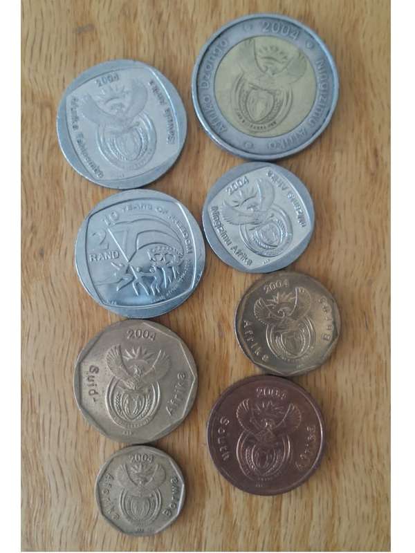 (2004 Coat of Arms.5c.10c.20c.50c.R1.R2X2.R5) R45