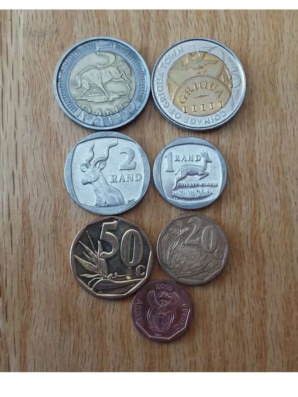 (2015 Coat of Arms.10c.20c.50c.R1.R2.R5X2) R55