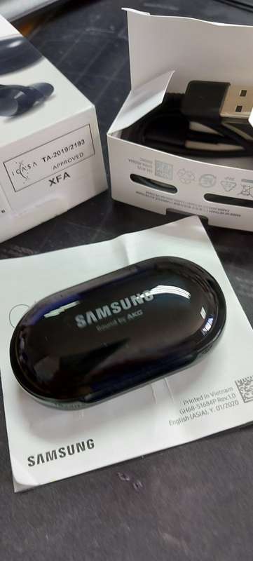 Samsung Galaxy Buds + (never used in original opened box and papers)