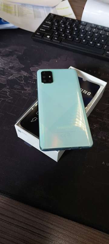 Samsung A71. 128gb As good as new