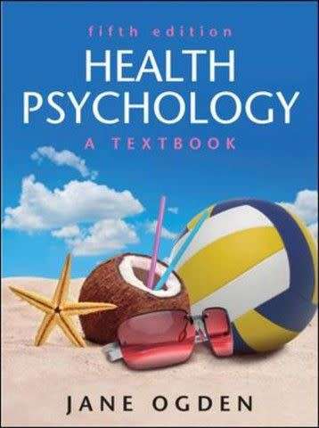 Health Psychology: A Textbook - Paperback
