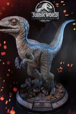 Jurassic World Fallen Kingdom: The Complete Screenplays - Paperback