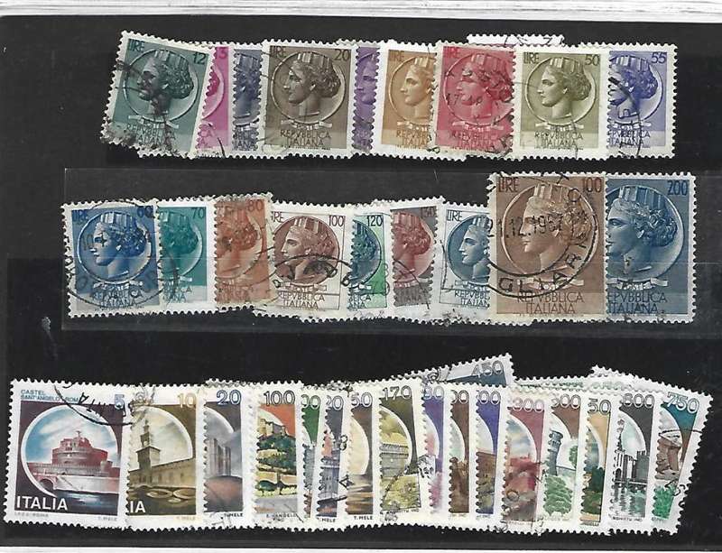 Italy - Set of used Stamps - As per scan