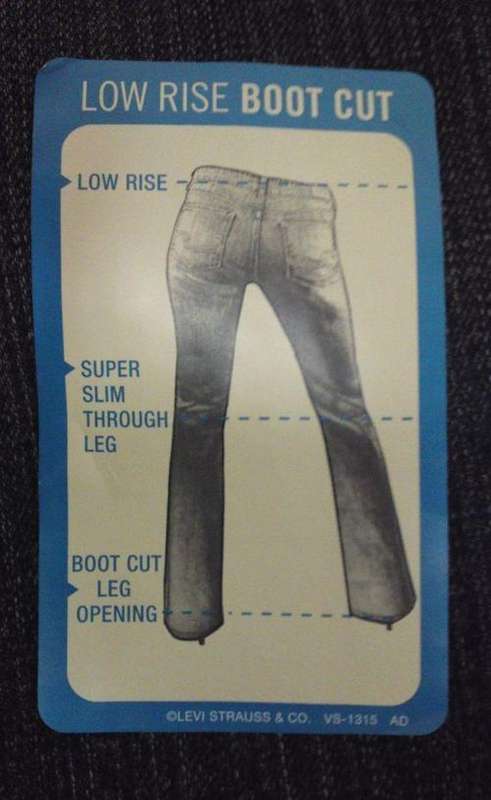 Levi's - Signature: Low Rise Bootcut - Comfort Stretch - Crazy R1 Auction (Size: 4s)