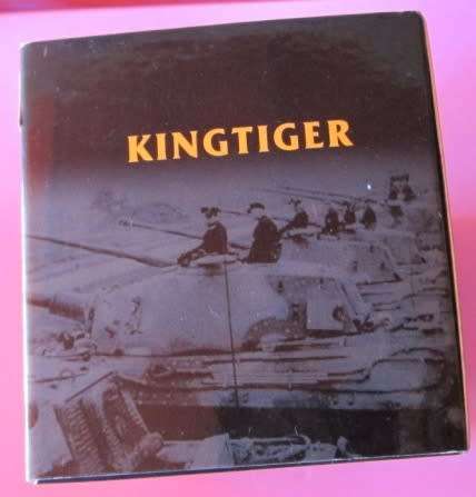 ASSEMBLED MODEL - WWII  GROUND ARMOR - KING TIGER