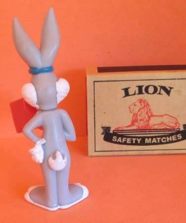 BUGS BUNNY WITH MEGAPHONE FIGURINE