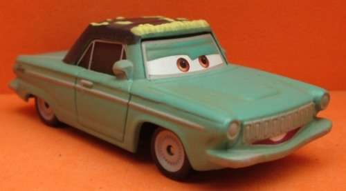 DISNEY / PIXAR - MOVIE CARS - RUSTY RUST-EZE