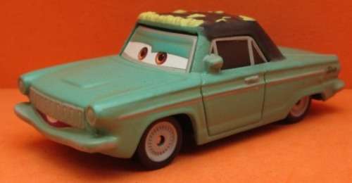 DISNEY / PIXAR - MOVIE CARS - RUSTY RUST-EZE