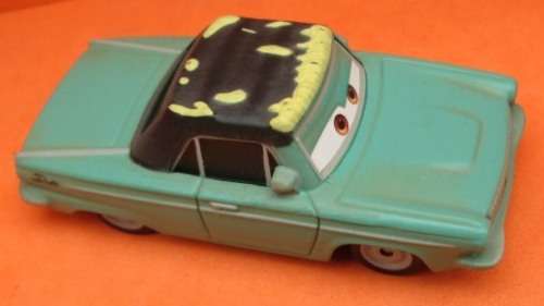 DISNEY / PIXAR - MOVIE CARS - RUSTY RUST-EZE