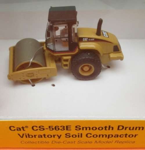 NORSCOT - CAT 966G SERIES II FOREST MACHINECS-563E SMOOTH DRUM VIBRATORY SOIL COMPACTOR