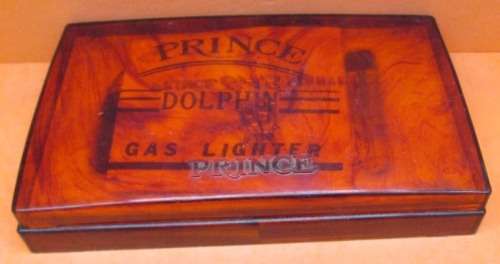 VINTAGE PRINCE DOLPHIN GAS LIGHTER IN ORIGINAL BOX