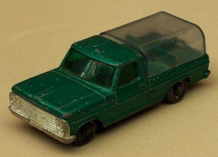 MATCHBOX SERIES No 50 KENNEL TRUCK