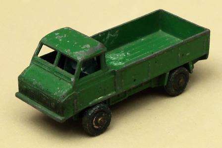 HUSKY FORWARD CONTROL LAND ROVER