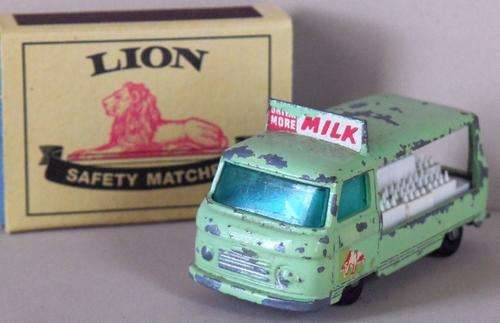MATCHBOX No 27 COMMER BOTTLE FLOAT