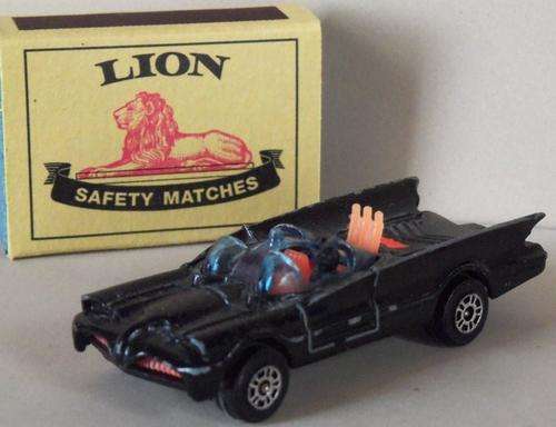 CORGI JUNIORS BATMOBILE