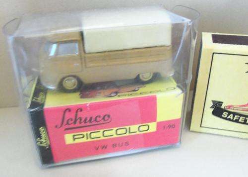 SCHUCO PICCCOLO VW BUS