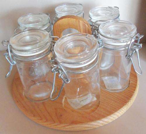 WOODEN STAND WITH 6 GLASS JARS FOR SPICES