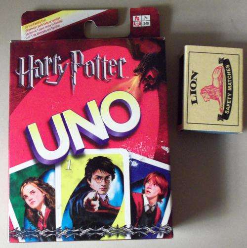 HARRY POTTER UNO CARDS