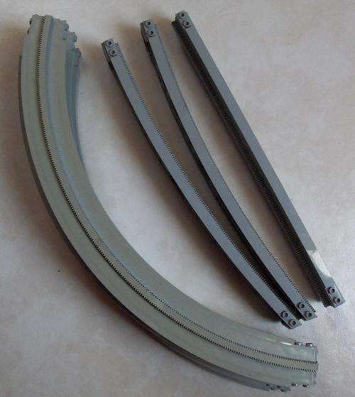 VINTAGE LEGO TRAIN TRACKS