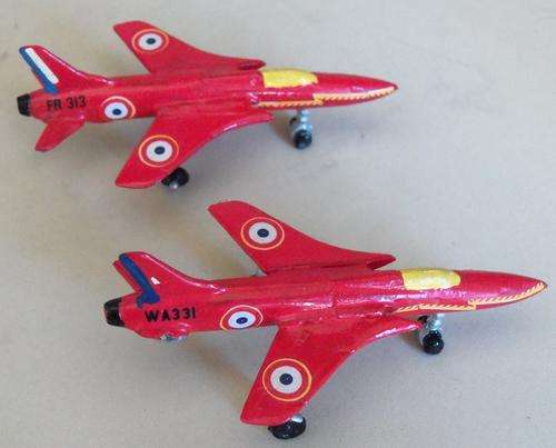 2 JETS
