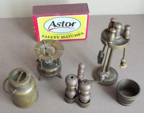 PRINTERS' TRAY ORNAMENTS - 5 BRASS ORNAMENTS -