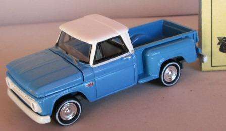 JOHNNY LIGHTNING No 595 CHEVROLET PICK-UP TRUCK