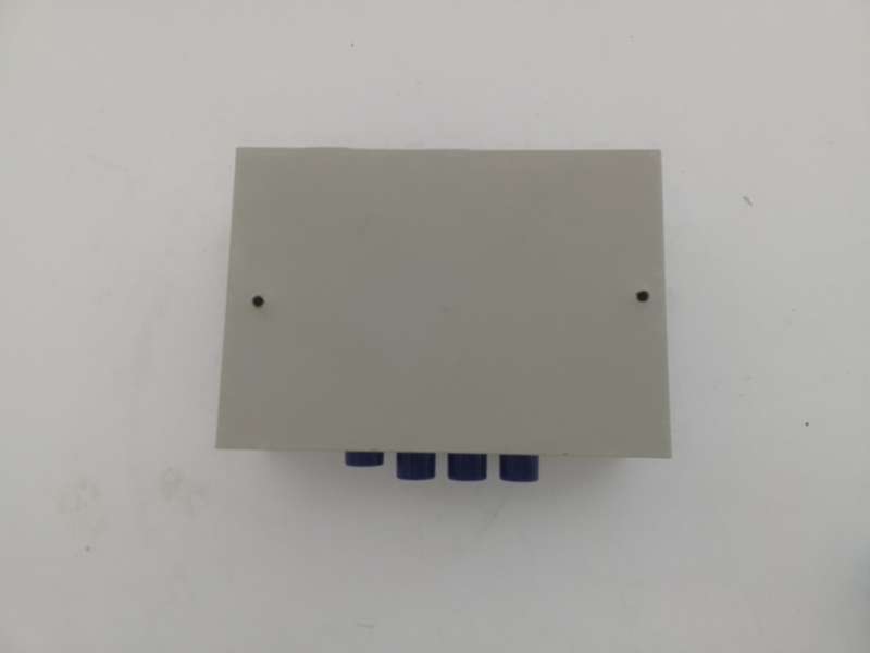 VGA Switch and Splitter - Good Condition