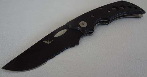 Victory Cloud pocket Knife